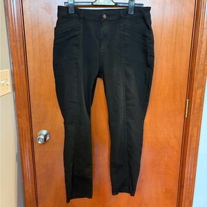 Susan Graver Black Skinny Stretch Jeans